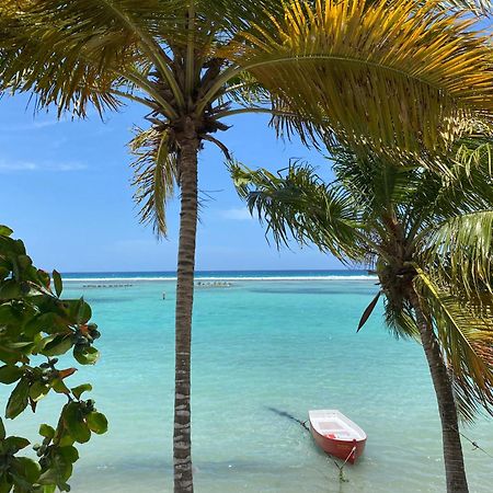 The Boat House Hotel Boca Chica Exterior photo