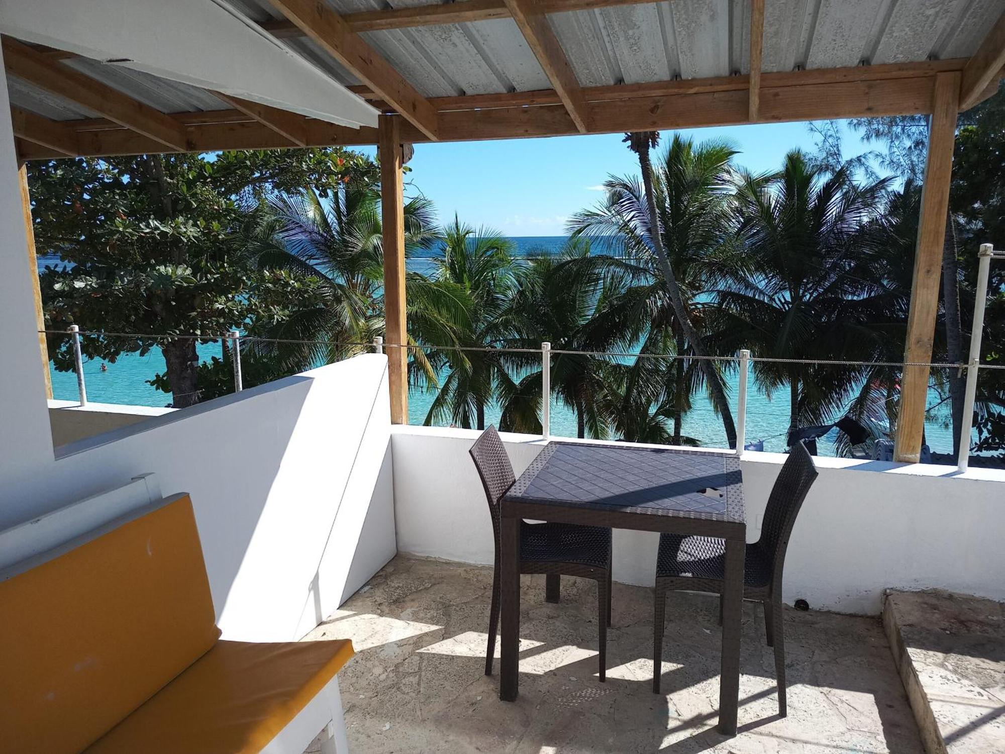 The Boat House Hotel Boca Chica Exterior photo